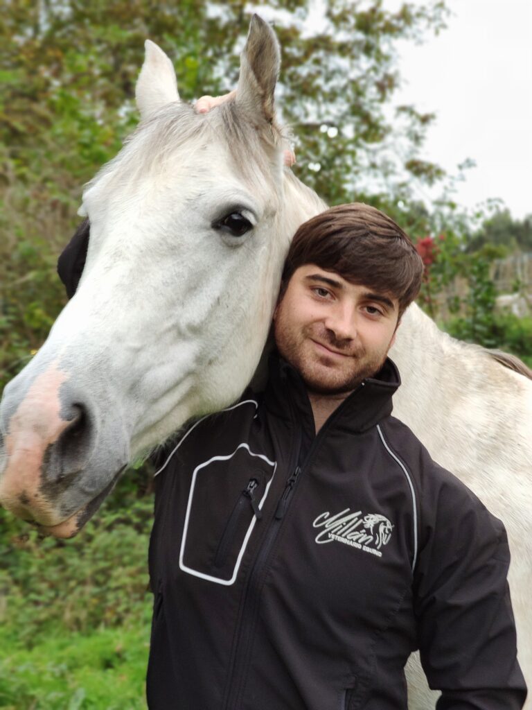 Galería Algara Centro Veterinario